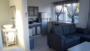 Отель 29 Carissa Street  Сомерсет Вест